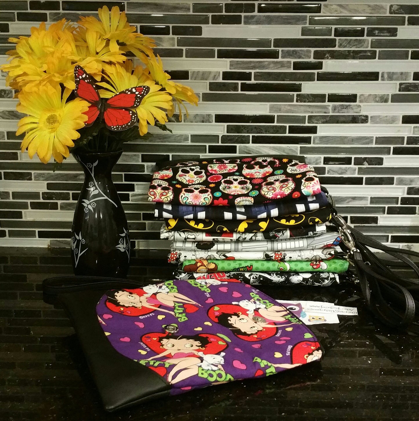 Heidi Foldover Clutch