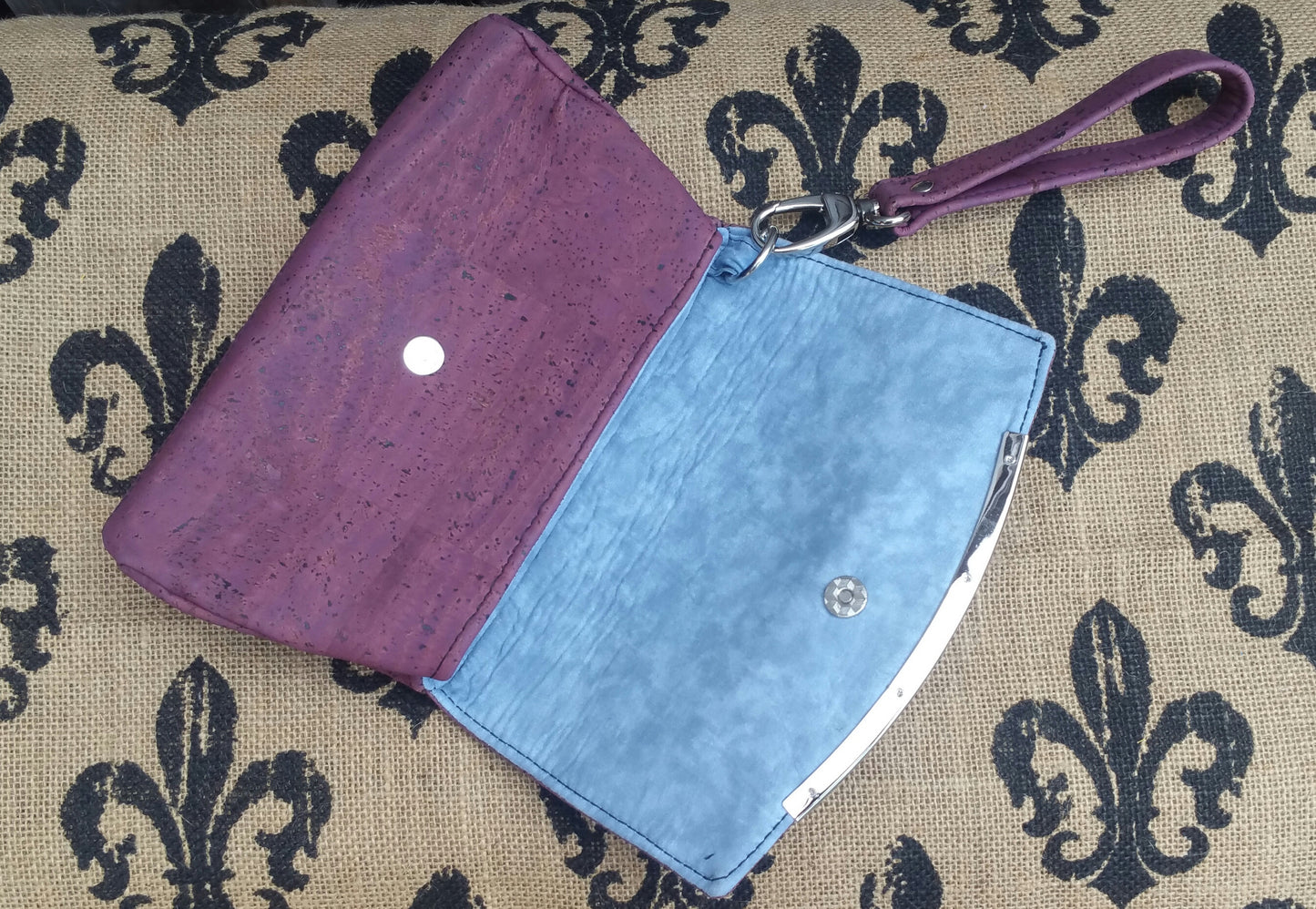 Glenda Clutch