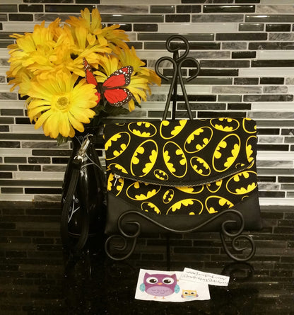 Heidi Foldover Clutch