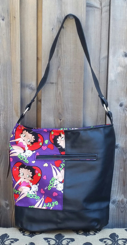 Bonnie Bucket Bag